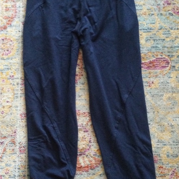 Lululemon Take Ten 7/8 Pant Joggers Crop Blue - Picture 8 of 10